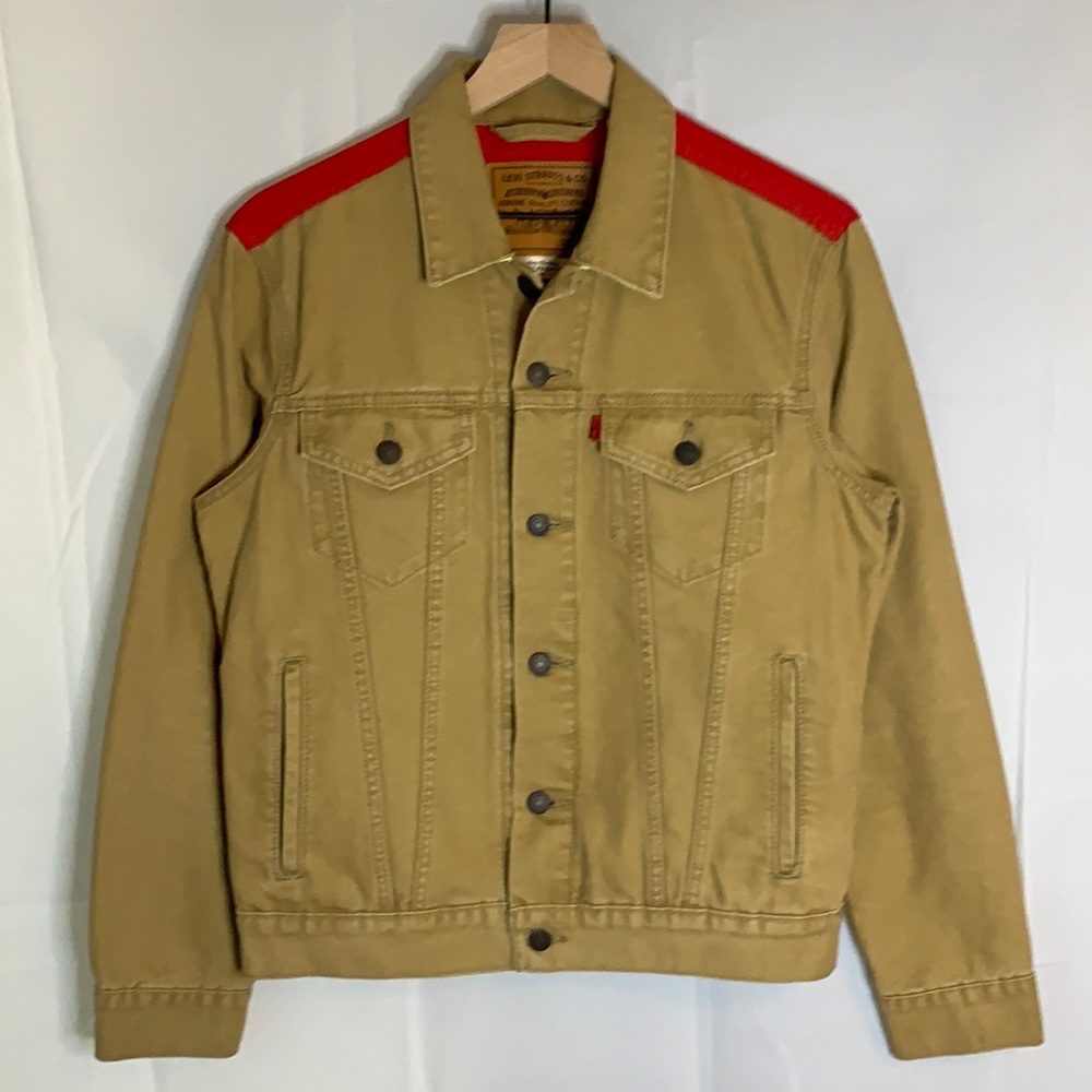 Levi’s Fresh Leaves Trucker